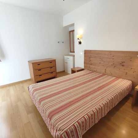 Pat 83, T2, Centre Luchon, Wifi, Casier A Skis, 4 Personnes Bagneres-de-Luchon Exterior foto