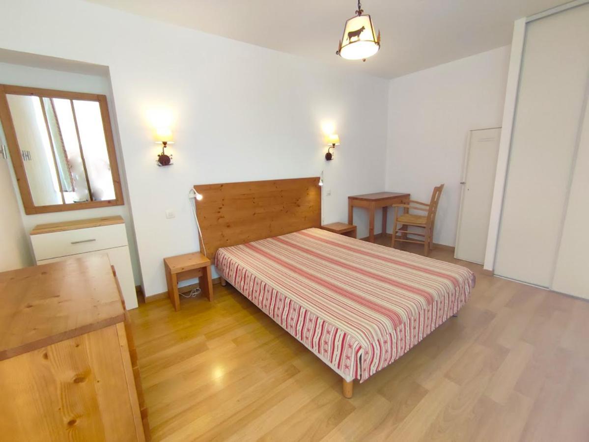 Pat 83, T2, Centre Luchon, Wifi, Casier A Skis, 4 Personnes Bagneres-de-Luchon Exterior foto